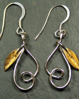 original_botanics-loop-earrings
