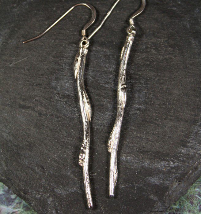 Single Cast Willow earrings - Image 4