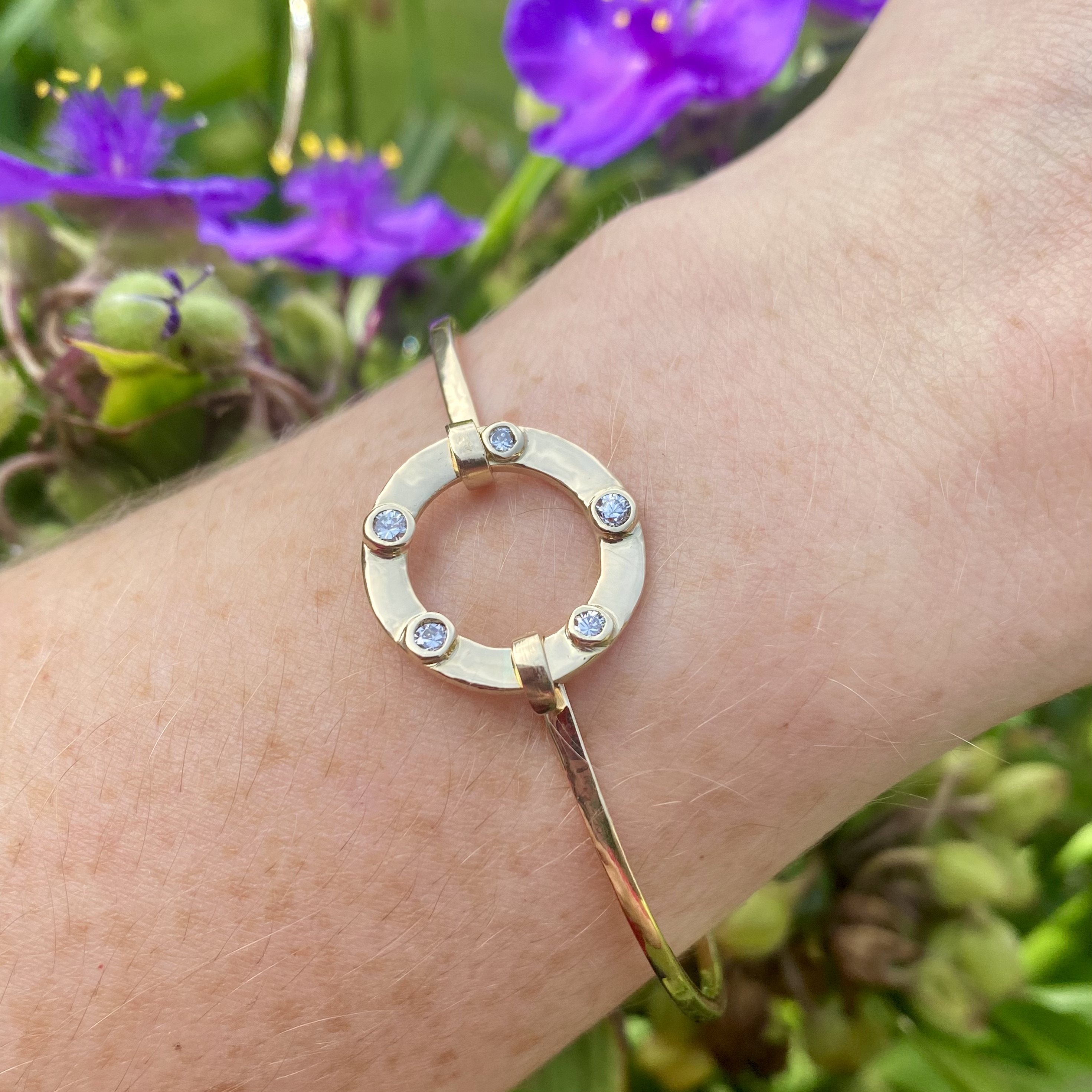 Gold and diamond bracelet