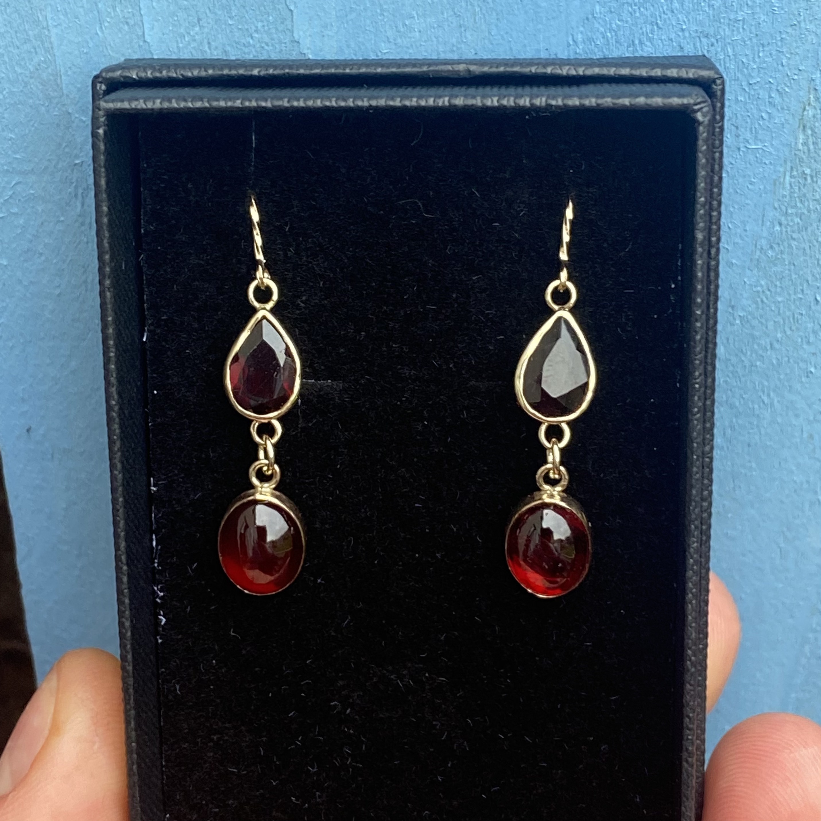 Gold garnet earrings
